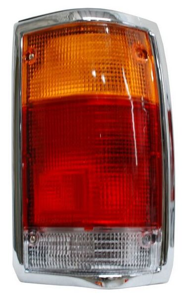 Calavera Mazda Pu 86-93 Filo Cromado C/Arnes Tyc Der