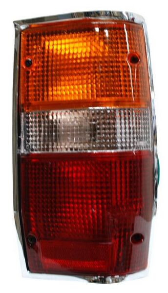 Calavera Mitsubishi Pu L200/ Ram 50 87-96 Crom C/Arnes Tyc 724 Der