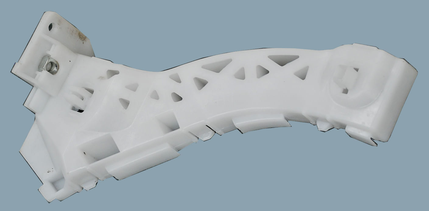 Guia Defensa Delantera Mazda 3 2004-2009 Retencion Der