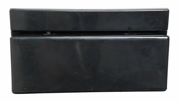 Manija Tapa Trasera Negra