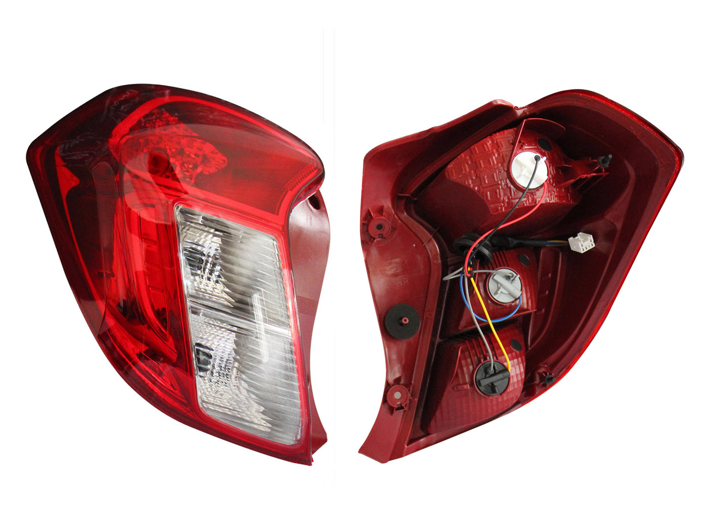 Calavera Izq C/Arnes (Rojo/Blanco/Blanco) (Nueva Linea) Chevrolet Spark Ng 2016 2021