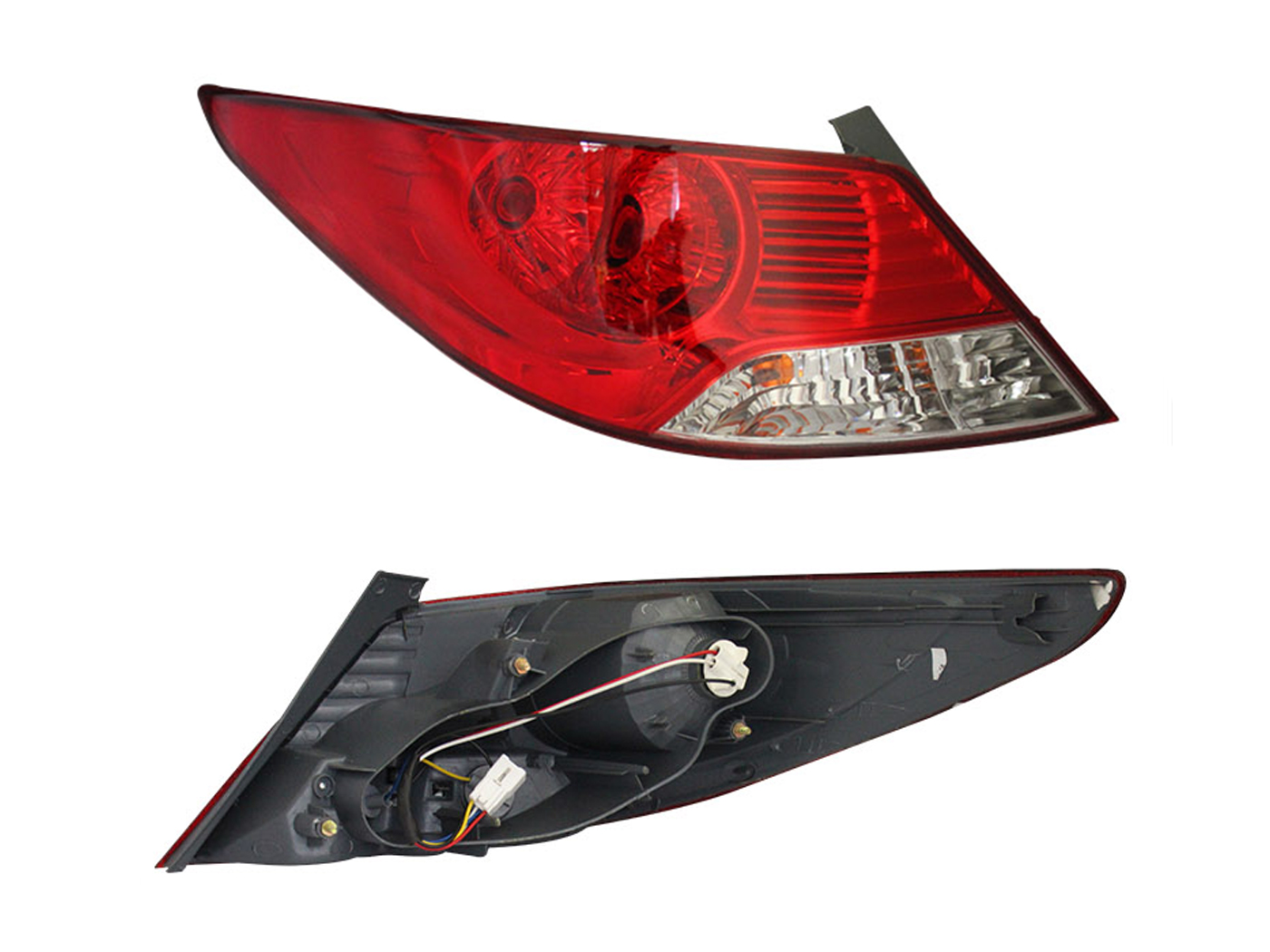 Calavera Izq C/Arnes (Rojo/Blanco) Chrysler / Dodge Attitude 2012 2014