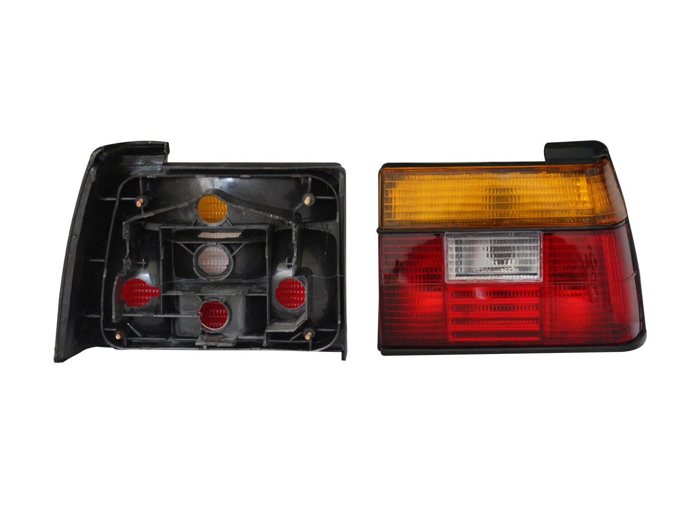 Calavera Der S/Arnes (Ambar/Rojo/Blanco) Volkswagen Jetta A2 1987 1992