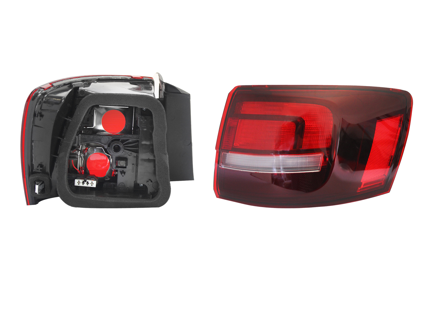 Calavera Der Ext S/Arnes Oscura (Rojo/Blanco) Volkswagen Jetta A6 Bicentenario 2015 2018