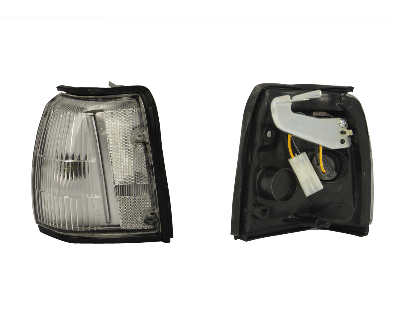 Cuarto Esq Izq Blanco C/Arnes (Emp/2Pzs) Nissan Ts-Ii 1988 1989