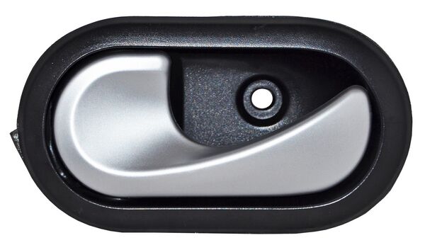 Manija Int Duster 2013-2015 Negra/ Plata Del/ Trasera Plastico Izq