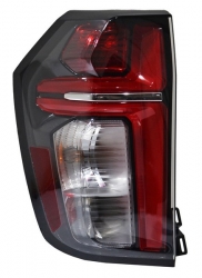 CALAVERA SUBURBAN 21-24 LEDS ECOCN 250718 IZQ
