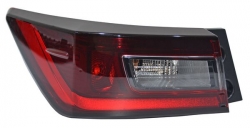 CALAVERA YARIS 23-24 4P EXT C/ARNES TYC 250516 IZQ