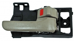 Manija Int Land Cruiser 2003-2007 Beige Del/ Trasera Plastico 2218 Der