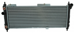 Radiador Chevy 94-12 Aut L4 16L C/Aire 10 1/2X 26 3/4 Aluminio Mecanico Cn 7530 0910 2 Rmm
