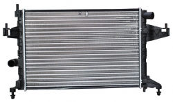 Radiador Corsa 2002-2008/ Tornado 2004-2010 Std/ Aut L4 1.4L/ 1.8L 14 7/8X 2021 1/4