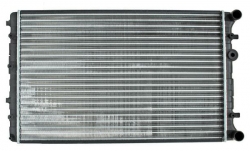 Radiador Gol 2009-2016/ Saveiro 10-18/ Lupo 2005-2009/ Crossfox 2007-2015 Std L4 1.6L C/A 2016 1/3X 2024 7/8 Aluminio Mecanico Cn Samui 7530 892