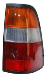 Calavera Luv Doble Cab 1997-2001 Rojo/ Bco/ Ambar C/Arnes Ecocn Der