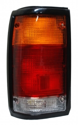 Calavera Mazda Pu 86-93 Pintada S/Arnes Tyc Izq