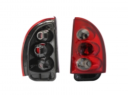 Calavera Der S/Arnes (Rojo/Blanco) Chevrolet Chevy C-2 5Ptas 2004 2008