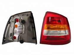 Calavera Der S/Arnes Clara 3-5Ptas (Rojo/Ambar/Blanco) Chevrolet Astra H-Back 2000 2003