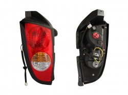 Calavera Izq C/Arnes (Rojo/Ambar/Blanco) Chrysler / Dodge Atos 2002 2004