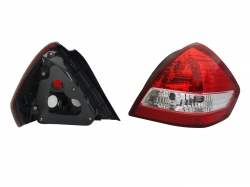 Calavera Der S/Arnes 4Ptas (Rojo/Blanco) Nissan Tiida Sedan 2006 2017