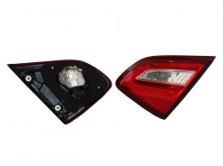 Calavera Der Int C/Arnes Clara (Rojo/Blanco) Nissan Altima 2017 2018