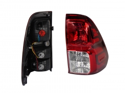 Calavera Der C/Arnes Oscura (Sencilla/Lujo) (Rojo/Blanco/Blanco) Toyota Hilux 2/4Wd 2016 2024