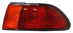 Calavera Sentra 96-99 Rojo/Ambar S/Arnes Tyc Der