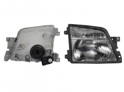 Faro Der F/Cromado Rayado Nissan Urvan 2002 2006