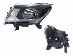 Faro Izq F/Negro S/Mica Blanca (Sencilla/Frontier Se/Lujo Xe-Le) 2/4Wd Nissan Np-300 (D-23) 2021 2024