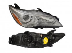 Faro Der F/Cromado C/Lupa C/Mica Ambar Toyota Camry 2015 2017