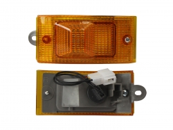 Cuarto Lateral Der Ambar C/Arnes (Emp/20Pzs) Nissan Ichivan 1988 1994