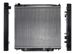 Radiador Agua C/S Aire Aut 770*700*44Mm (Excursion) T/Soldado Ford F Series P/U 6.8L/7.3L 1999 2005