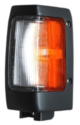 Cuarto Punta Nissan Pu D21 90-08 Pint Bicolor Tyc Izq