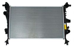 Radiador Renegade 2017-2018-2019-2020 Aut L4 1.8L 15X 2024 4/9 Aluminio Soldado 892