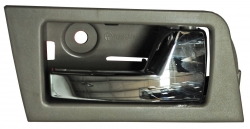 Manija Int Escape 2008-2012/ Focus/ Mariner 2008-2009-2010-2011 Gris/ Cromo Trasera Plastico 2220 Der