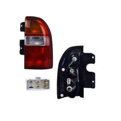 Calavera Derecha Chevrolet Tracker 2003 2004 Depo