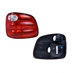 Calavera Derecha Ford F250 Caja California 2004 Depo