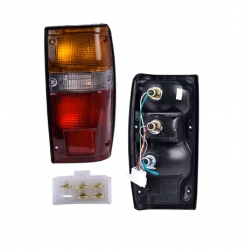 Calavera Derecha Toyota Pickup 4X4 Filo Negro 1988 Depo