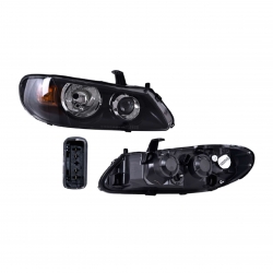 Faro Derecho Nissan Almera H-Back F/Negro 2005 Depo