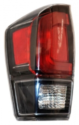 Calavera Tacoma 2020-2021-2022 Filo Negro C/Focos Tyc1 Nsf 230113 Izq