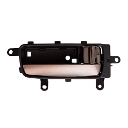 Manija Interior Ns Altima 05-06  Negro/Cromo Humo Plastico Hushan