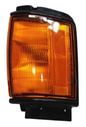 Par De Cuartos Punta Toyota Pu 84-88 2Wd/ 4Runner 84-86 Ambar Negro Ald205 Tyc Der