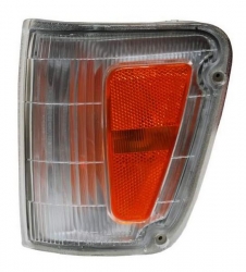 Par De Cuartos Punta Toyota Pu T100 93-98 Bicolor Tyc Der