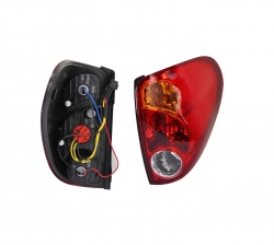 Calavera Der C/Arnes (Rojo/Ambar/Blanco) Mitsubishi L200 2008 2015