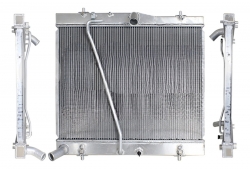 Radiador Agua C/S Aire Std 680*510*32Mm (Todo Aluminio) T/Soldado Toyota Hiace 2.7L 2005 2019