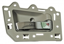 Manija Int Grand Cherokee Limited 2005-2011 Beige/ Cromo Delantera Plastico Der
