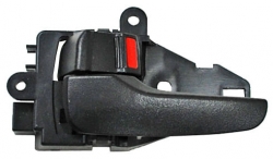 Manija Int Lancer/ Mitsubishi Pu L200 2008 2009 2010 2011 2012 2013 2014 2015/ Outlander 2007-2008-2009-2010-2011 Negra Del/ Trasera Plastico Izq