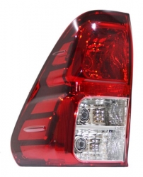 Calavera Hilux 16-24 Oscura 228 Nzl Izq 287