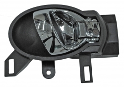 Manija Int Versa  2012-2019/ March 12-20/ Juke 2011- 2012-2013-2014/ Note 2014-2015 Negra/ Cromo Del/ Trasera Plastico Izq