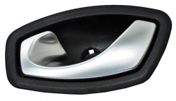 Manija Int Clio 15/ Fluence 2011-2016/ Laguna 2008-2014 Negra/ Cromo Del/ Trasera Plastico Izq