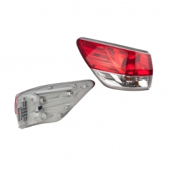 Par Calaveras Ext Nissan Pathfinder  2013 2014 2015 Depo