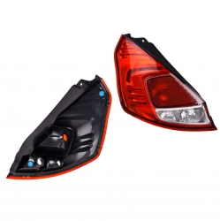 Par Calaveras  Ford Fiesta 5 Puertas  2014 2015 Depo